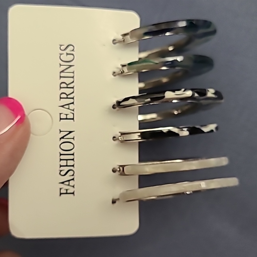 3 pairs hoop earrings beautiful colors  white marble, green marble & black/white